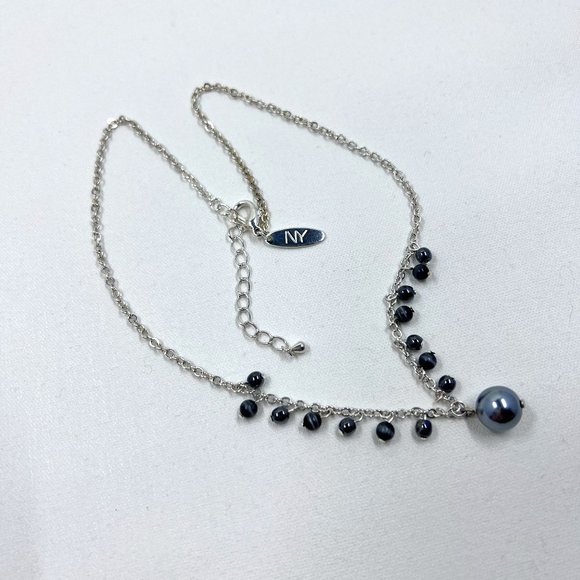 NY Silver Toned 16” Necklace with Large Dark Grey Pearl drop Pendant - Picture 1 of 4